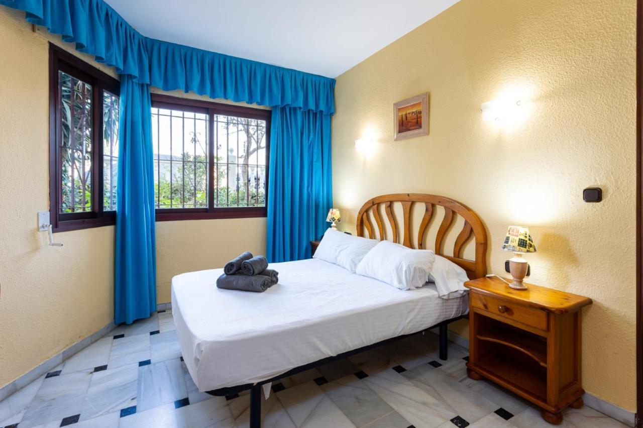 Holidays2Mijas Costa Lubina Del Sol Frontline Beach, Pool, Terrace, Seaview & Parking Sitio de Calahonda Exterior foto
